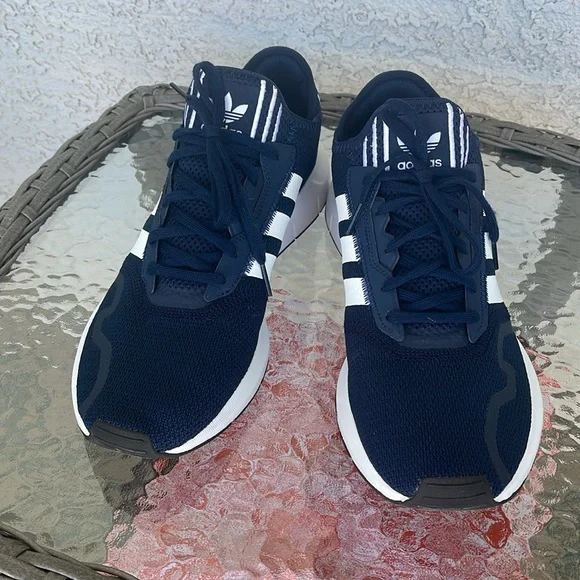 Adidas Swift Run X Men’s size 12. Worn once, Excellent condition - Picture 1 of 5